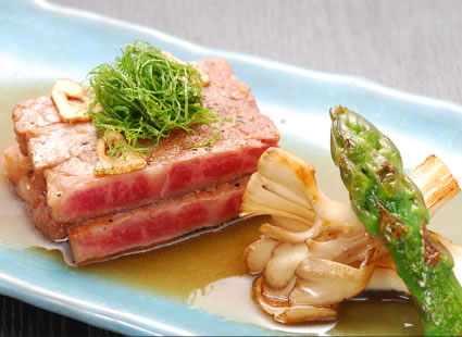 牛ステーキ